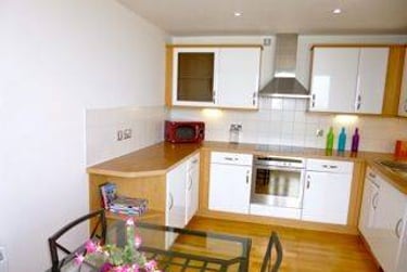 2 bed flat, Upper College Street, City centre, Nottingham, NG15BJ - Image 7